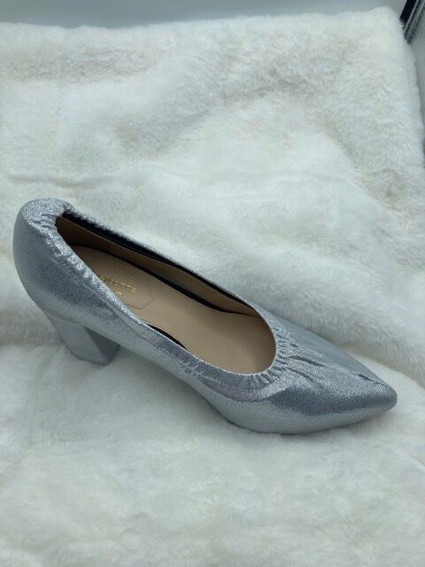 silver shoe cover