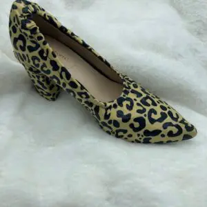 leopard stiletto shoe 2